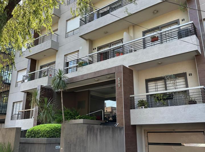 Departamento · 100m² · 4 Ambientes · 1 Cochera
