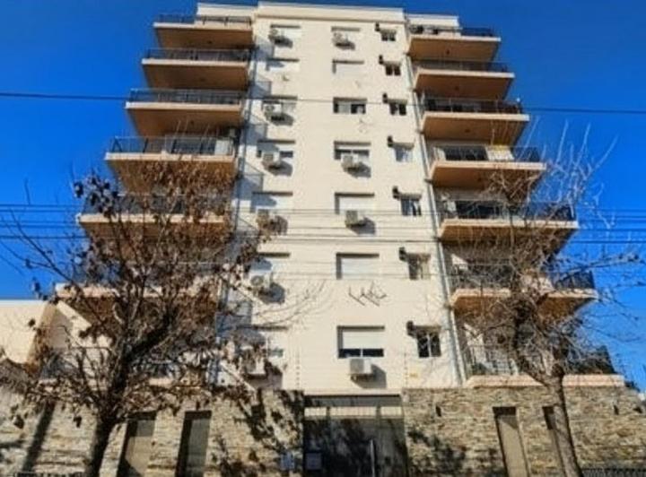 Departamento · 100m² · 4 Ambientes · 2 Cocheras