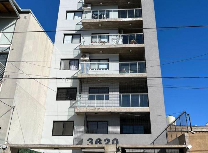 Departamento · 48m² · 3 Ambientes · 1 Cochera