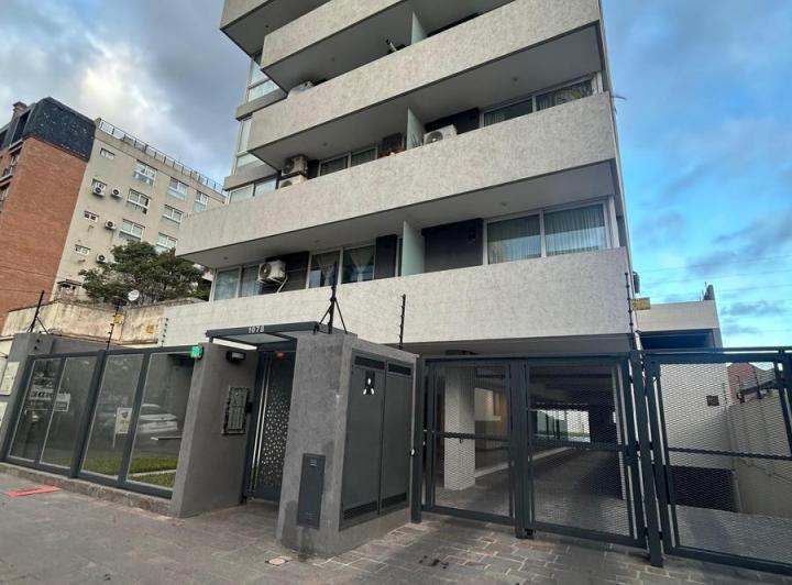 Departamento · 42m² · 2 Ambientes · 1 Cochera