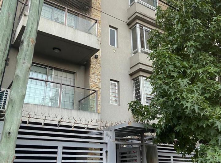 Departamento · 68m² · 2 Ambientes · 1 Cochera
