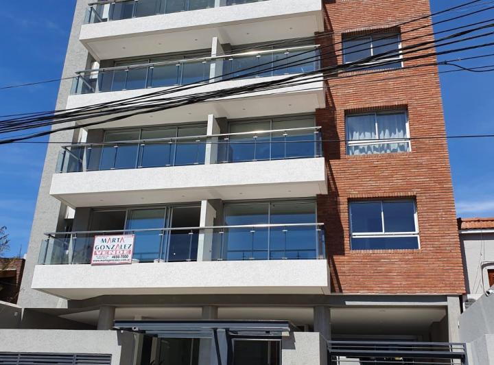 Departamento · 50m² · 2 Ambientes · 1 Cochera