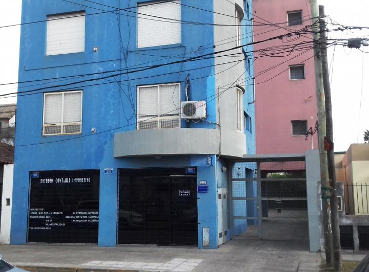 Departamento · 50m² · 2 Ambientes · 1 Cochera
