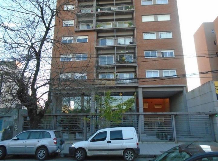 Departamento · 77m² · 3 Ambientes · 1 Cochera