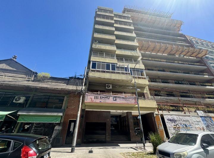 Departamento · 130m² · 4 Ambientes · 1 Cochera