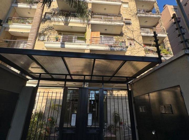 Departamento · 43m² · 2 Ambientes · 1 Cochera
