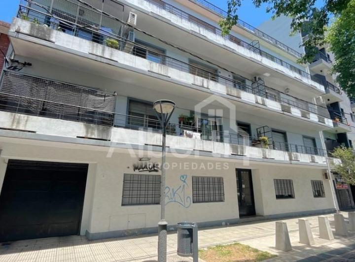 Departamento · 80m² · 4 Ambientes · 1 Cochera