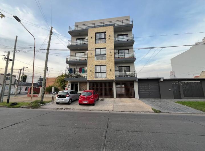 Departamento · 49m² · 3 Ambientes · 1 Cochera