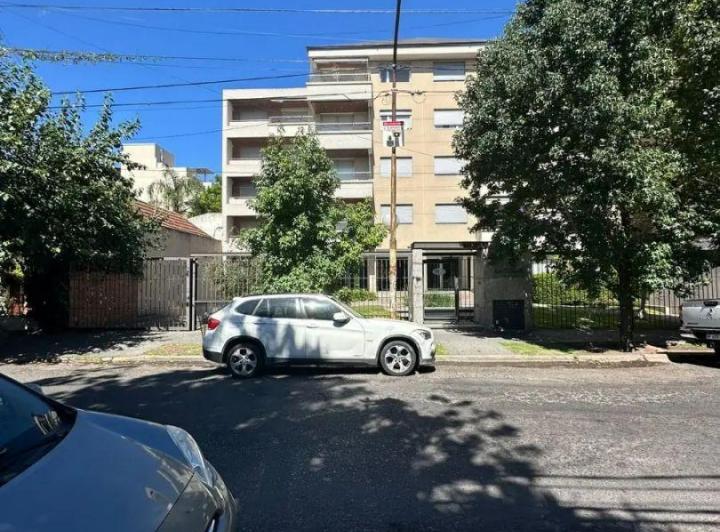 Departamento · 60m² · 2 Ambientes · 1 Cochera