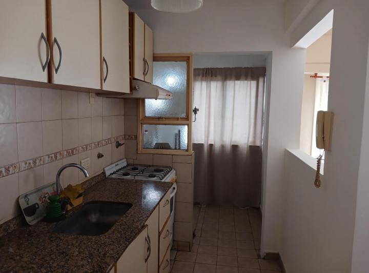 Departamento · 76m² · 4 Ambientes · 1 Cochera