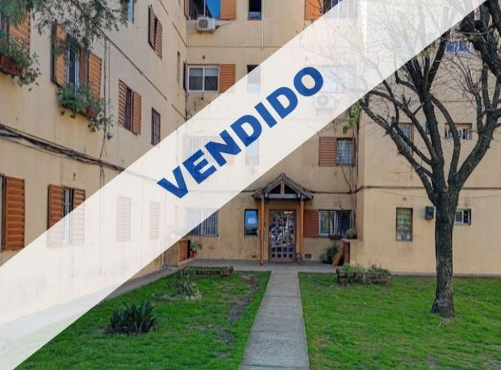 Departamento · 50m² · 3 Ambientes · 1 Cochera
