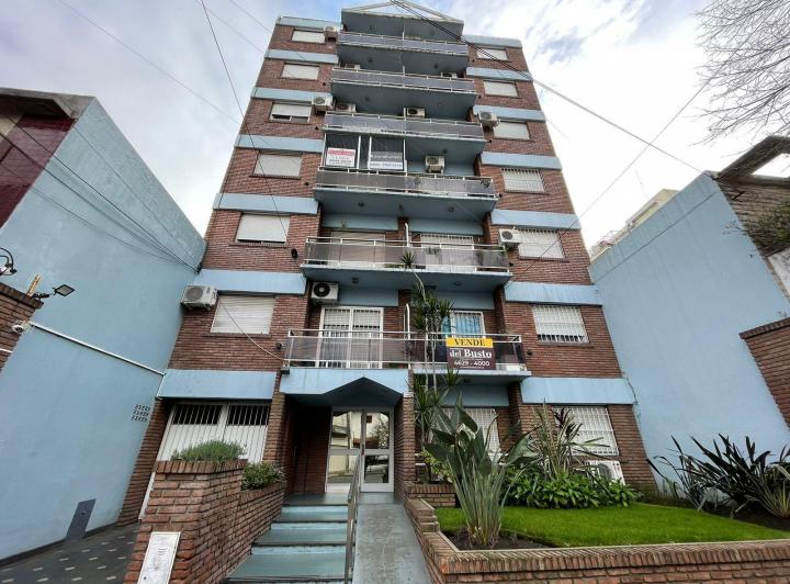 Departamento · 52m² · 3 Ambientes · 1 Cochera