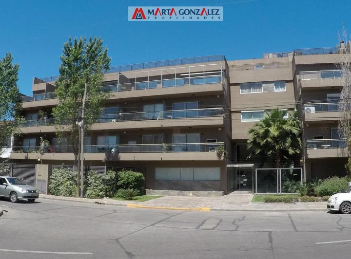 Departamento · 45m² · 2 Ambientes · 1 Cochera