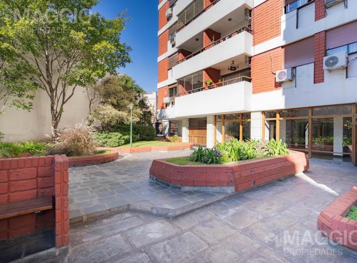 Departamento · 110m² · 4 Ambientes · 1 Cochera