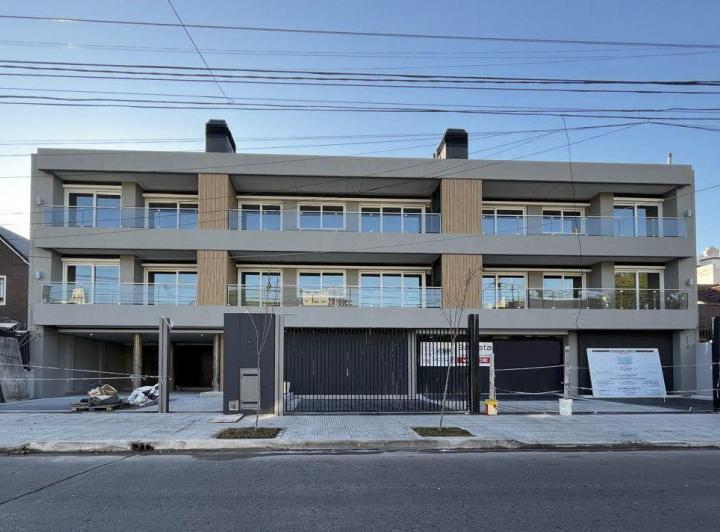 Departamento · 92m² · 3 Ambientes · 1 Cochera