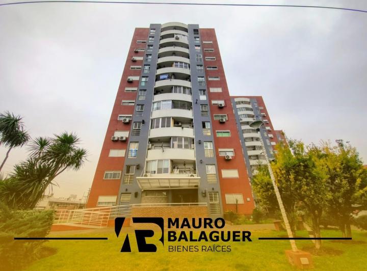 Departamento · 52m² · 3 Ambientes · 1 Cochera