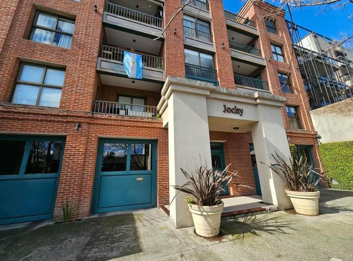 Departamento · 45m² · 2 Ambientes · 1 Cochera