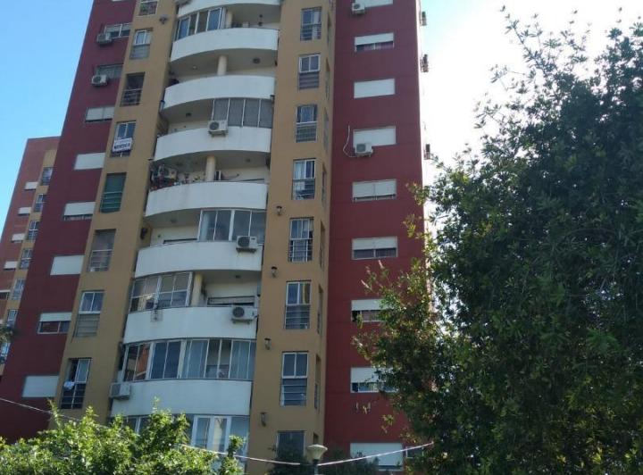 Departamento · 52m² · 3 Ambientes · 1 Cochera