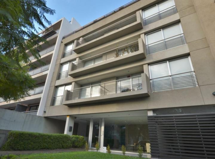 Departamento · 80m² · 3 Ambientes · 1 Cochera