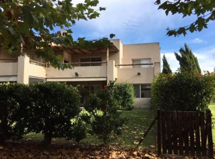 Departamento · 74m² · 3 Ambientes · 1 Cochera