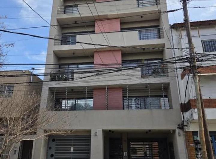 Departamento · 42m² · 2 Ambientes · 1 Cochera