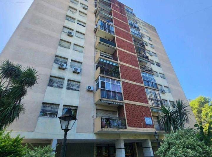 Departamento · 76m² · 4 Ambientes