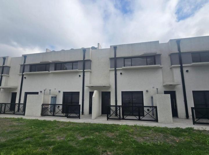 Departamento · 42m² · 2 Ambientes · 1 Cochera