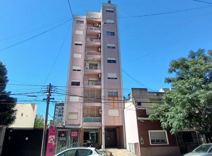 Departamento · 32m² · 2 Ambientes · 1 Cochera