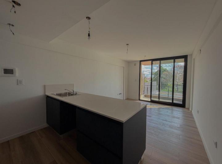 Departamento · 45m² · 2 Ambientes · 1 Cochera