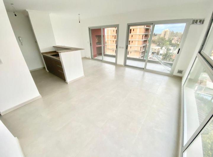 Departamento · 60m² · 2 Ambientes · 1 Cochera