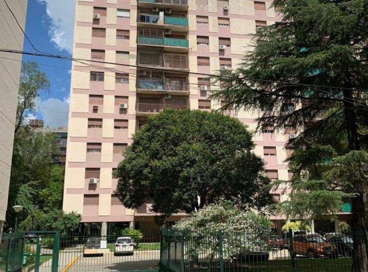 Departamento · 64m² · 4 Ambientes · 1 Cochera