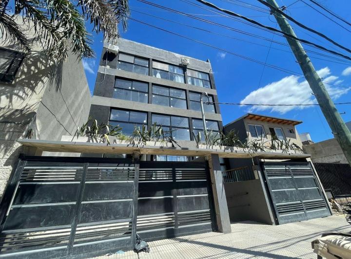Departamento · 40m² · 2 Ambientes · 1 Cochera