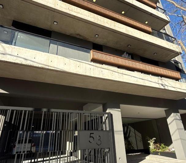 Departamento · 50m² · 2 Ambientes · 1 Cochera