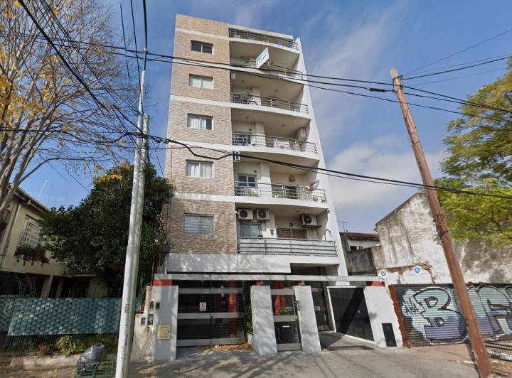 Departamento · 50m² · 2 Ambientes · 1 Cochera
