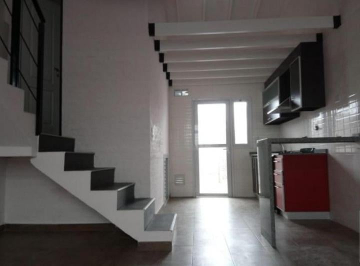 Departamento · 48m² · 2 Ambientes · 1 Cochera