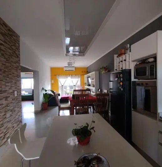 Departamento · 100m² · 3 Ambientes · 1 Cochera