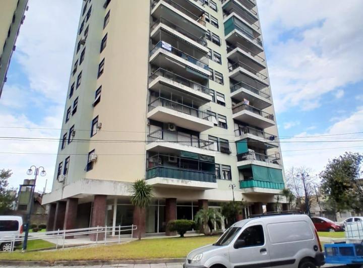 Departamento · 90m² · 4 Ambientes
