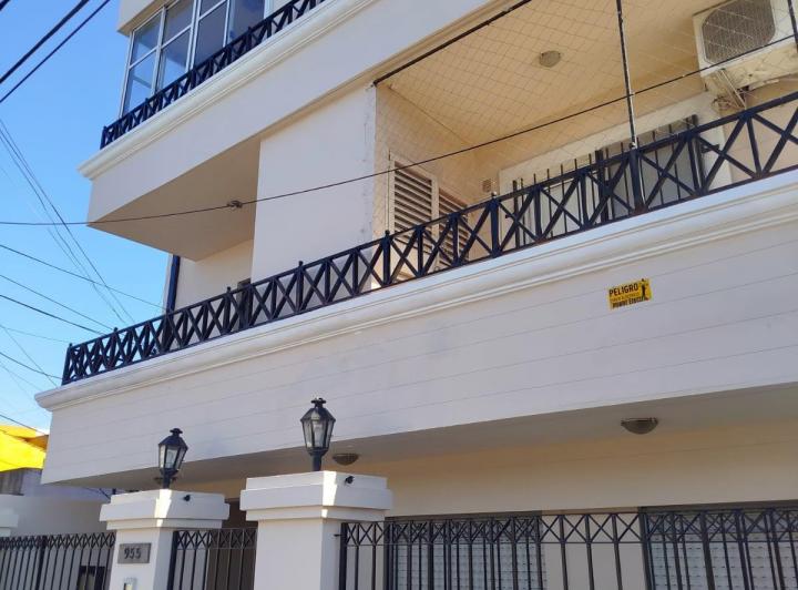 Departamento · 75m² · 4 Ambientes · 1 Cochera