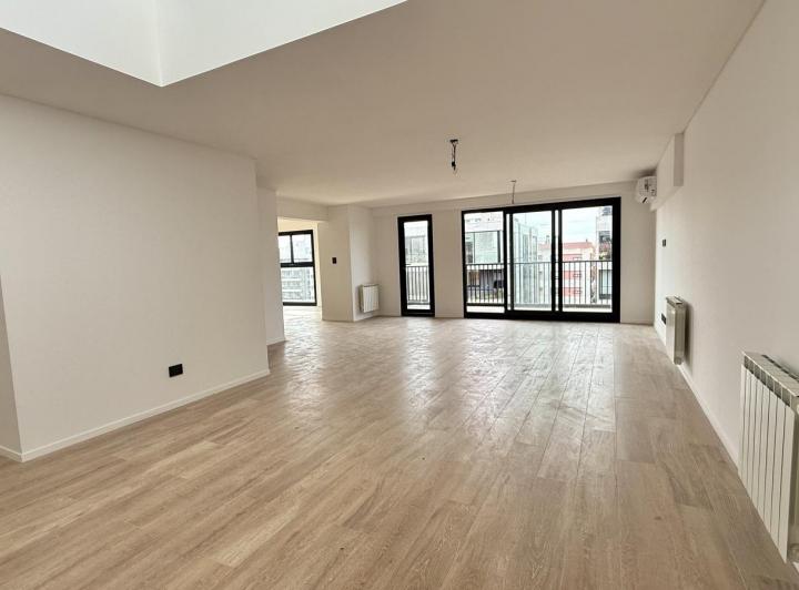 Departamento · 153m² · 4 Ambientes · 1 Cochera