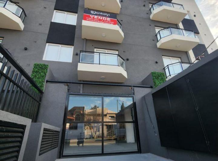 Departamento · 60m² · 3 Ambientes · 3 Cocheras
