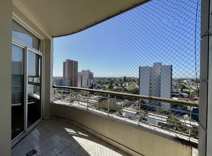 Departamento · 90m² · 4 Ambientes · 1 Cochera