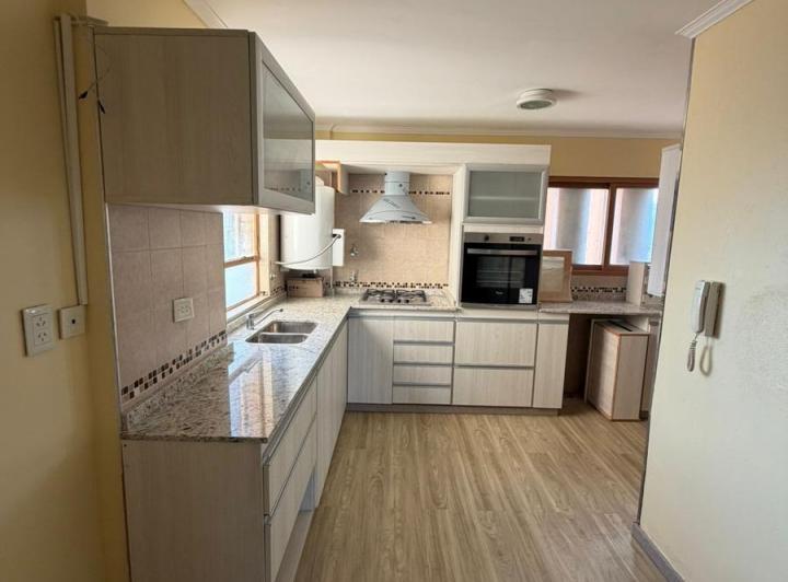 Departamento · 100m² · 5 Ambientes