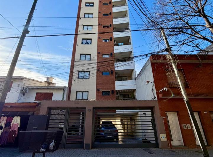 Departamento · 42m² · 2 Ambientes · 1 Cochera