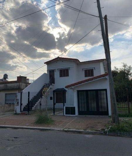 Departamento · 90m² · 3 Ambientes · 1 Cochera
