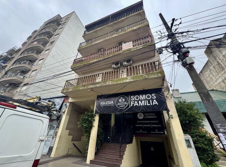 Departamento · 40m² · 2 Ambientes · 1 Cochera