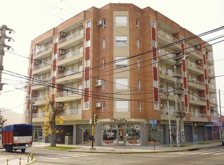 Departamento · 45m² · 2 Ambientes · 1 Cochera
