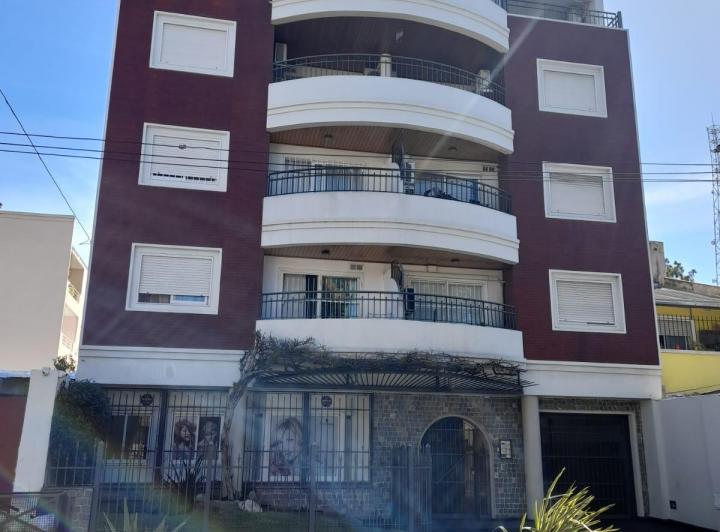 Departamento · 90m² · 3 Ambientes · 1 Cochera
