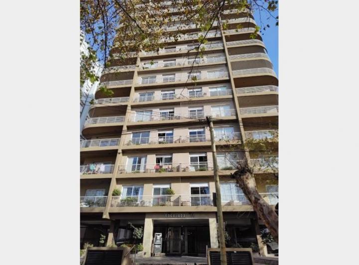 Departamento · 60m² · 2 Ambientes · 1 Cochera