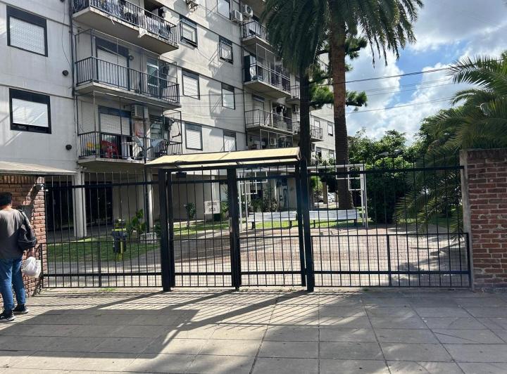 Departamento · 77m² · 4 Ambientes · 1 Cochera