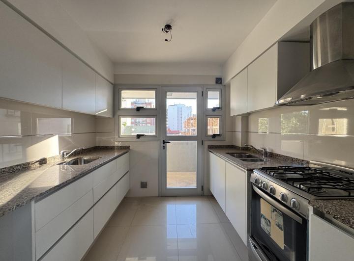 Departamento · 48m² · 2 Ambientes · 1 Cochera